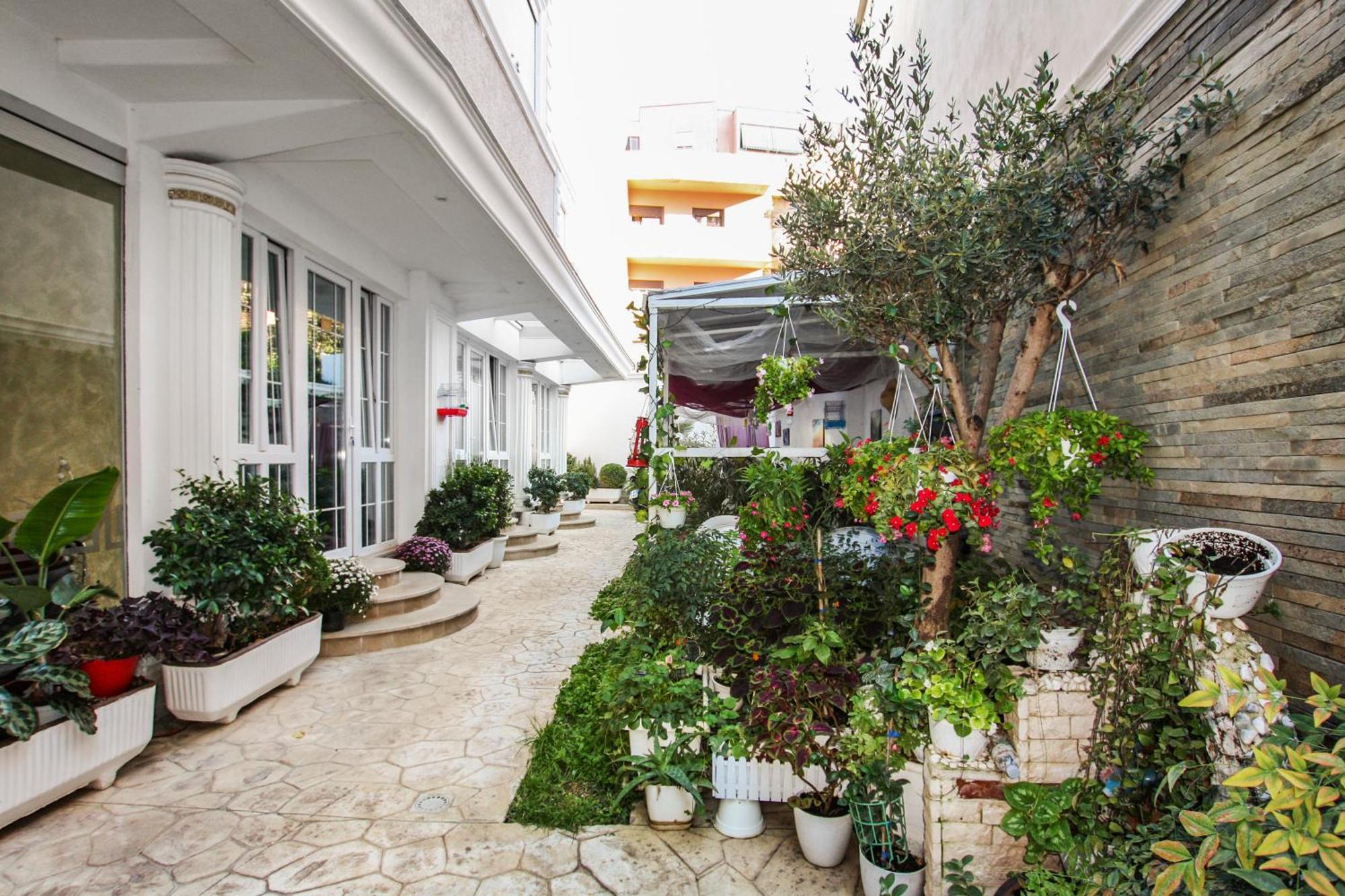 Rezidence Tredi City Center Tirana Eksteriør billede